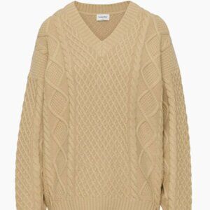 Aritzia Sunday Best PEGGY V-NECK SWEATER - S